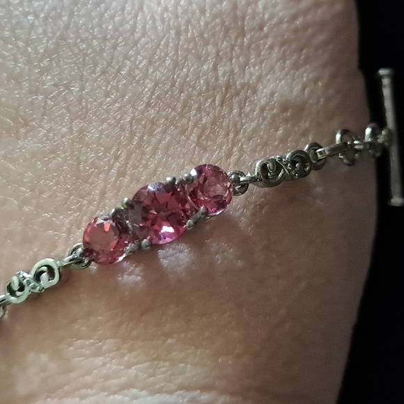 Pure Pink Mystic Topaz Toggle Clasp Bracelet in 925 Sterling Silver 6.5" - Picture 5 of 7